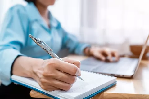 The Crucial Role of Medical Writers in Successful ISS and ISE Submissions